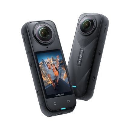 Insta360 X5